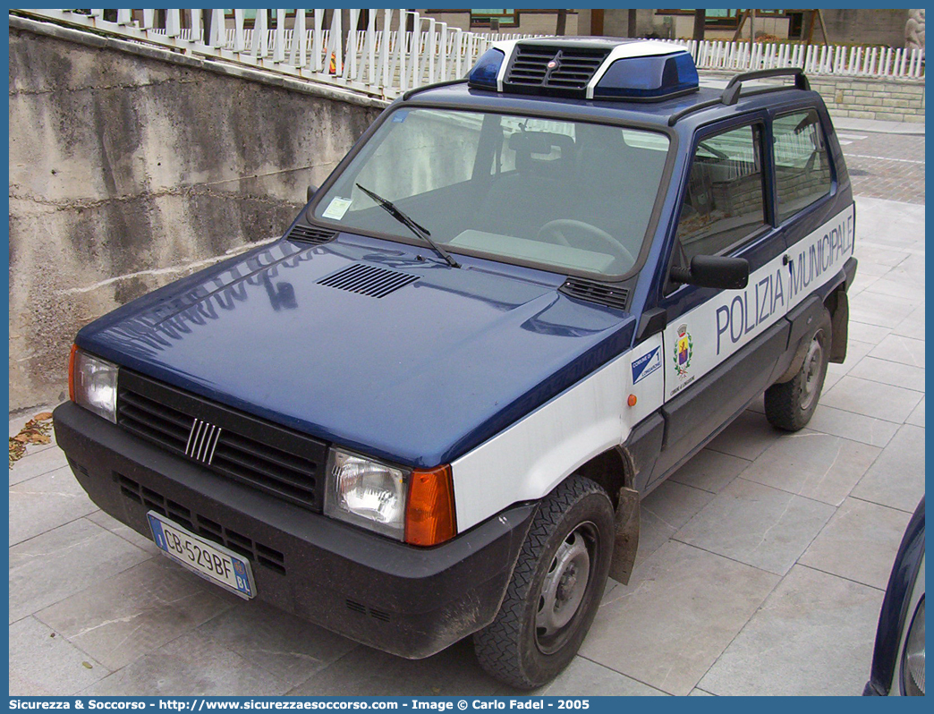 -
Polizia Municipale
Comune di Longarone
Fiat Panda 4x4 II serie
Parole chiave: PL;P.L.;PM;P.M.;Polizia;Locale;Municipale;Longarone;Fiat;Panda;4x4