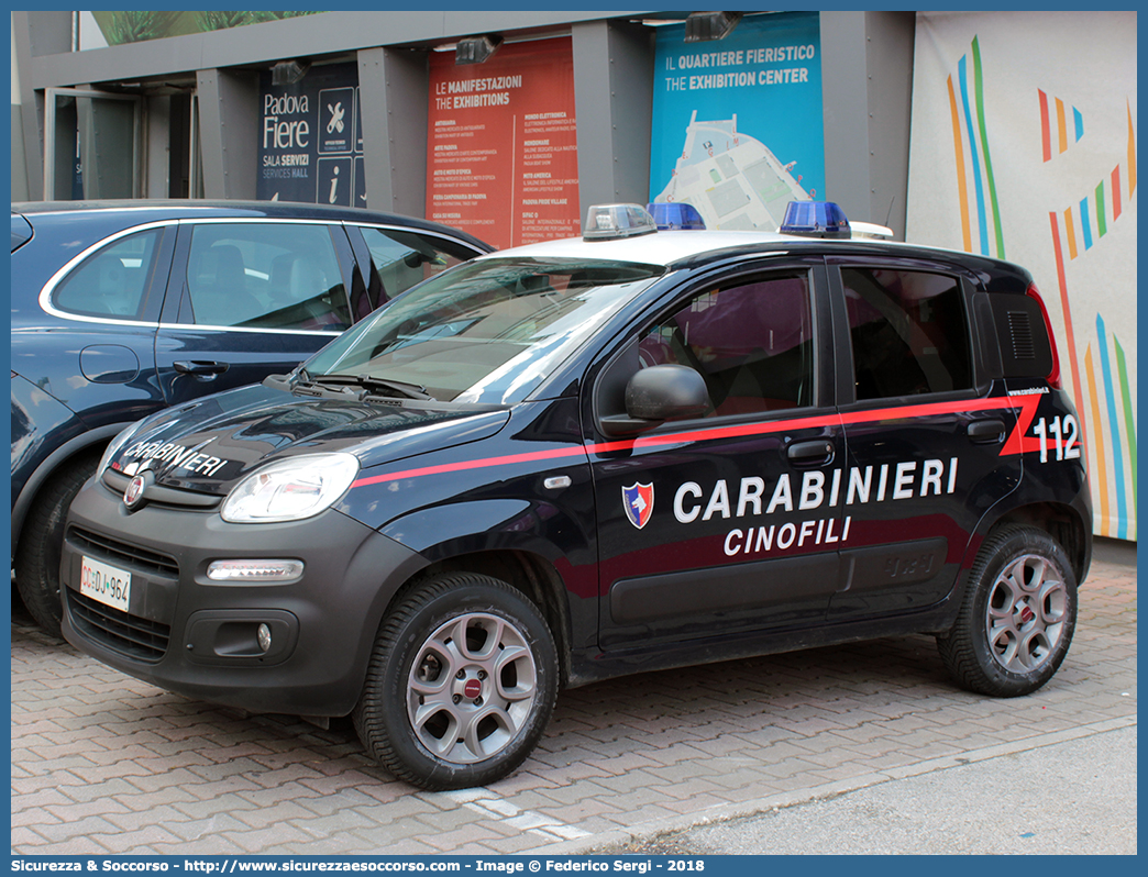 CC DJ964
Arma dei Carabinieri
Centro e Nuclei Cinofili
Fiat Nuova Panda 4x4 II serie
Allestitore Elevox S.r.l.
Parole chiave: CC;C.C.;Arma;Carabinieri;Centro;Nuclei;Nucleo;Cinofili;Fiat;Panda;4x4;Elevox