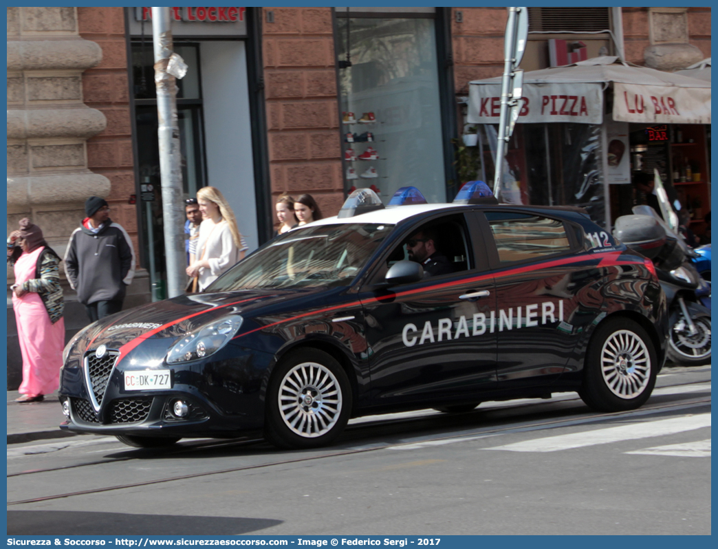 CC DK727
Arma dei Carabinieri
Alfa Romeo Nuova Giulietta
I serie II restyling
Allestitore Nuova Carrozzeria Torinese S.r.l.
Parole chiave: C.C.;CC;Arma;dei;Carabinieri;Alfa;Romeo;Giulietta;nct;Nuova;Carrozzeria;Torinese