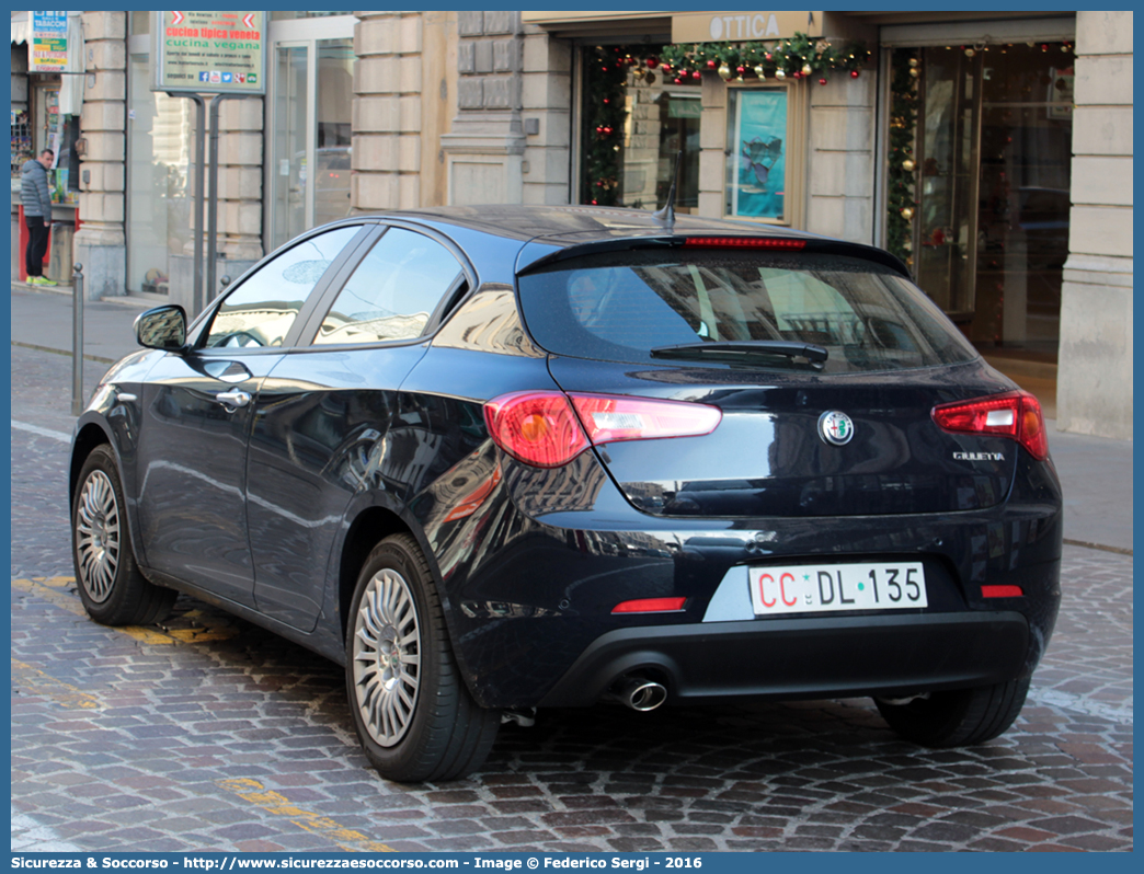 CC DL135
Arma dei Carabinieri
Alfa Romeo Nuova Giulietta
I serie II restyling
Parole chiave: CC;C.C.;Arma;dei;Carabinieri;Alfa;Romeo;Nuova;Giulietta