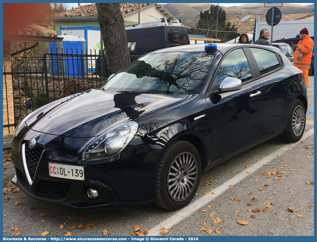 CC DL139
Arma dei Carabinieri
Alfa Romeo Nuova Giulietta
I serie II restyling
Parole chiave: CC;C.C.;Arma;dei;Carabinieri;Alfa;Romeo;Nuova;Giulietta