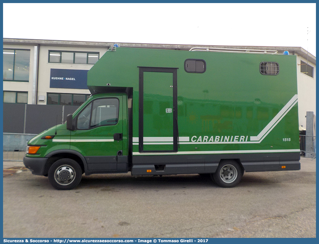 CC DP325
Arma dei Carabinieri
Comando Unità per la Tutela Forestale, 
Ambientale e Agroalimentare
Iveco Daily 50C15 III serie
Parole chiave: CC;C.C.;Arma;dei;Carabinieri;Comando;Unità;per;la;Tutela;Forestale;Ambientale;Agroalimentare;Iveco;Daily;50C15