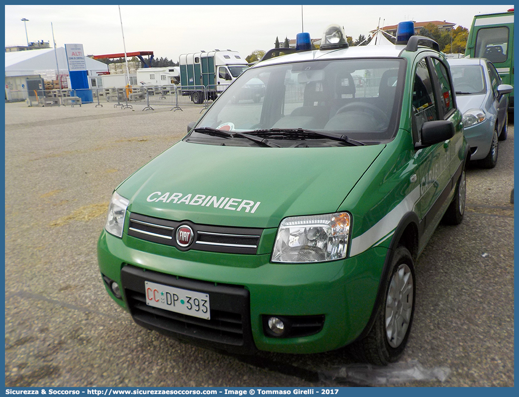 CC DP393
Arma dei Carabinieri
Comando Unità per la Tutela Forestale, 
Ambientale e Agroalimentare
Fiat Nuova Panda 4x4 I serie
Parole chiave: CC;C.C.;Arma;dei;Carabinieri;Comando;Unità;per;la;Tutela;Forestale;Ambientale;Agroalimentare;Fiat;Nuova;Panda;4x4