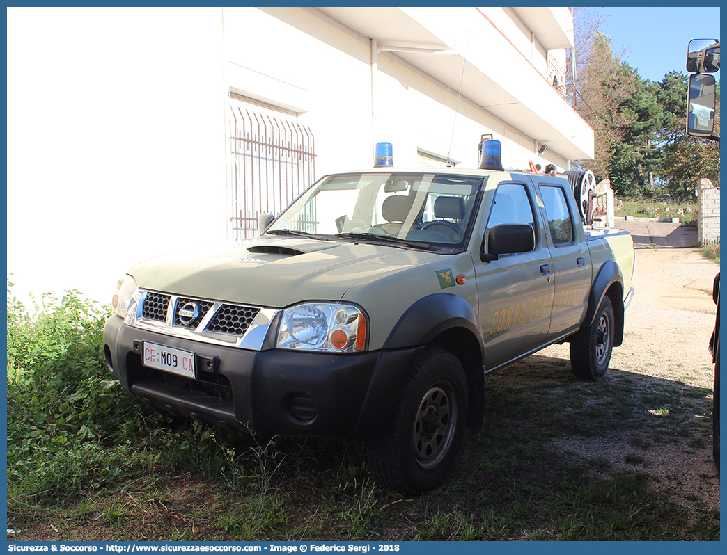 CFva M09 CA
Corpo Forestale
e di Vigilanza Ambientale
Regione Sardegna
Nissan Navara I serie restyling
Allestitore Amatori S.r.l.
Parole chiave: Corpo;Forestale;Vigilanza;Ambientale;Sardegna;CFVA;C.F.V.A.;Nissan;Navara