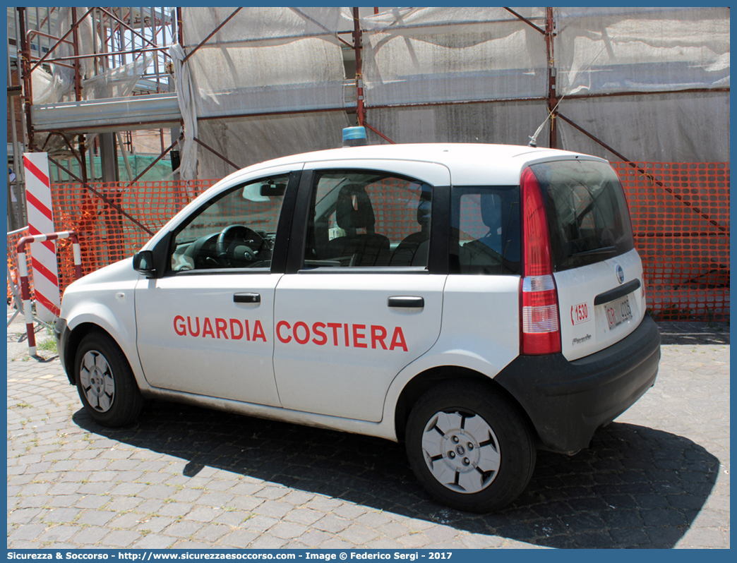 CP 4005
Corpo delle Capitanerie di Porto
Guardia Costiera 
Fiat Nuova Panda I serie
Parole chiave: CP;C.P.;GC;G.C.;Guardia;Costiera;Capitaneria;Capitanerie;di;Porto;Fiat;Nuova;Panda