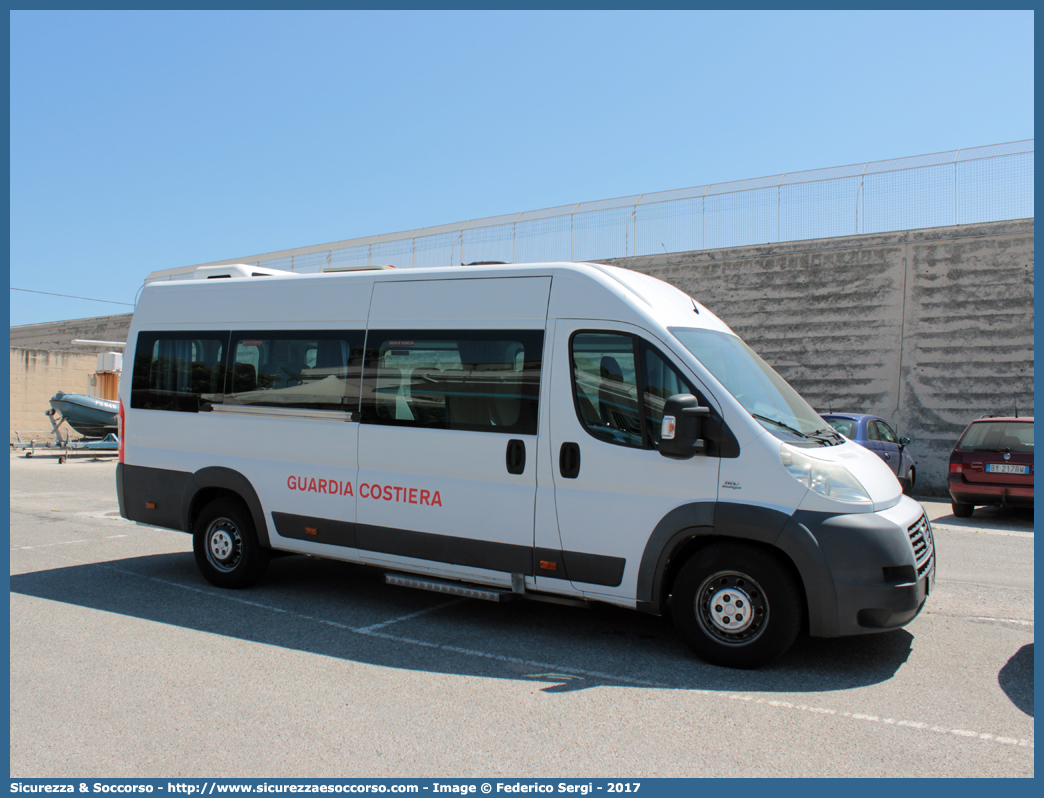 CP 4101
Corpo delle Capitanerie di Porto
Guardia Costiera 
Fiat Ducato III serie
Parole chiave: CP;C.P.;GC;G.C.;Guardia;Costiera;Capitaneria;Capitanerie;di;Porto;Fiat;Ducato;X250;X 250