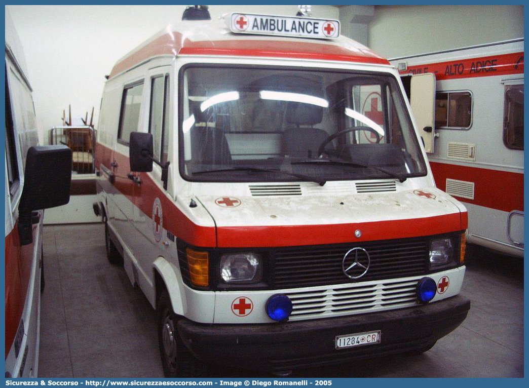 CRI 11284
Croce Rossa Italiana
Mercedes Benz 310D
Parole chiave: CRI;C.R.I.;Croce;Rossa;Italiana;Mercedes;Benz;310D