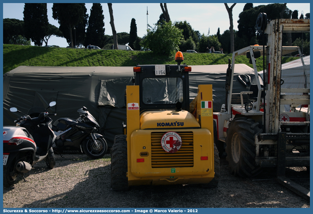 CRI 1154
Croce Rossa Italiana
Servizio Emergenze
Komatsu SK 815
Parole chiave: CRI;C.R.I.;Croce;Rossa;Italiana;Servizio;Emergenze;Komatsu;SK;815