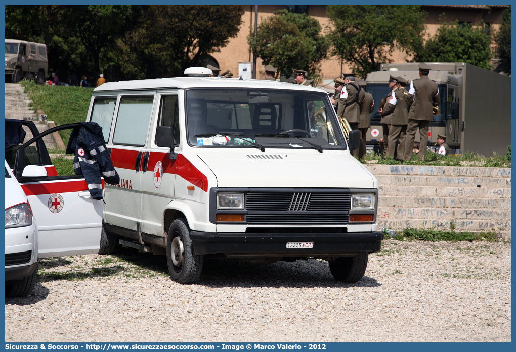 CRI 12225
Croce Rossa Italiana
Fiat Ducato I serie
Parole chiave: CRI;C.R.I.;Croce;Rossa;Italiana;Fiat;Ducato