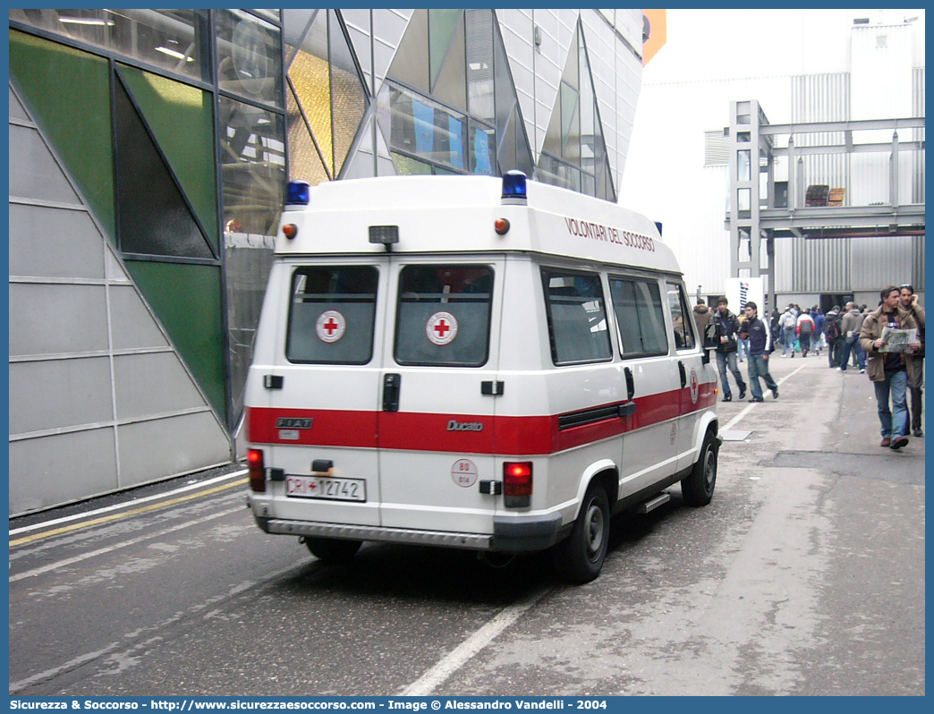 CRI 12742
Croce Rossa Italiana
Modena
Fiat Ducato I serie
Parole chiave: CRI;C.R.I.;Croce;Rossa;Italiana;Ambulanza;Fiat;Ducato;Modena