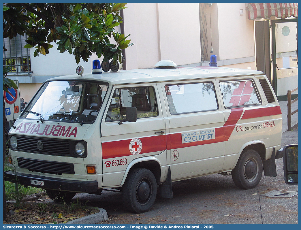 CRI 12794
Croce Rossa Italiana
Faenza (RA)
Volkswagen Transporter T3

Parole chiave: CRI;C.R.I.;Croce;Rossa;Italiana;Volkswagen;Transporter;T3