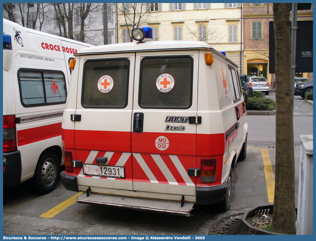 CRI 12931
Croce Rossa Italiana
Modena
Fiat Ducato I serie
Parole chiave: CRI;C.R.I.;Croce;Rossa;Italiana;Ambulanza;Fiat;Ducato;Modena