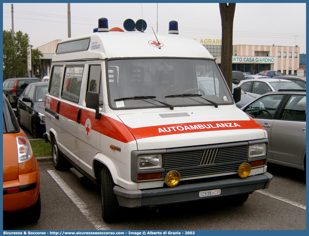 CRI 12935
Croce Rossa Italiana
Villa di Almè (BG)
Fiat Ducato I serie
Allestitore Bonfanti S.a.s.
Parole chiave: CRI;C.R.I.;Croce;Rossa;Italiana;Ambulanza;Fiat;Ducato;Villa di Almè;Bonfanti