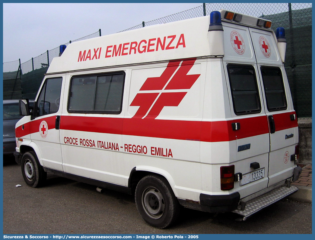 CRI 13335
Croce Rossa Italiana
Reggio Emilia
Fiat Ducato I serie restyling
Maxi Emergenza
Parole chiave: CRI;C.R.I.;Croce;Rossa;Italiana;Fiat;Ducato;Reggio;Emilia;Maxi;Emergenza