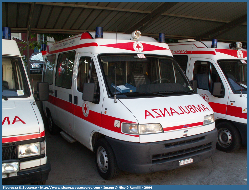 CRI 14013
Croce Rossa Italiana
Cesena (FC)
Fiat Ducato II serie
Allestitore Aricar S.p.A.
Parole chiave: Croce;Rossa;Italiana;CRI;C.R.I.;Ambulanza;Fiat;Ducato;Cesena;Aricar