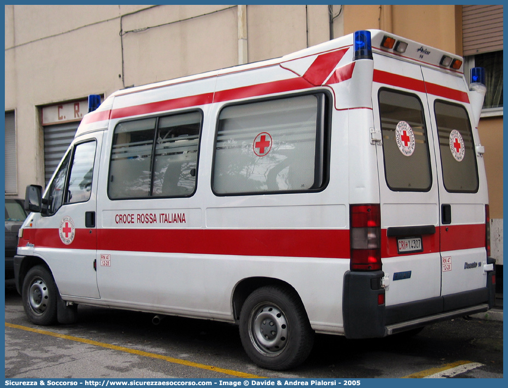 CRI 14307
Croce Rossa Italiana
Rimini
Fiat Ducato II serie
Allestitore Aricar S.p.A.
Parole chiave: Croce;Rossa;Italiana;CRI;C.R.I.;Ambulanza;Fiat;Ducato;Rimini;Aricar