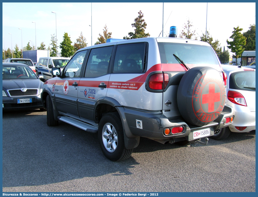 CRI 15886
Croce Rossa Italiana
Fabriano (AN)
Nissan Terrano II serie
Parole chiave: CRI;C.R.I.;Croce;Rossa;Italiana;Nissan;Terrano;Fabriano