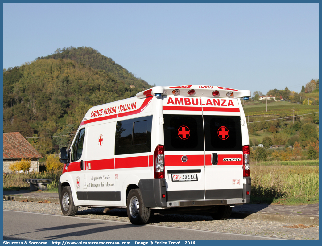 CRI 484AE
Croce Rossa Italiana
Terme Euganee (PD)
Fiat Ducato III serie
Allestitore Orion S.r.l.
Parole chiave: Croce;Rossa;Italiana;CRI;C.R.I.;Ambulanza;Fiat;Ducato;X250;Orion;Terme;Euganee