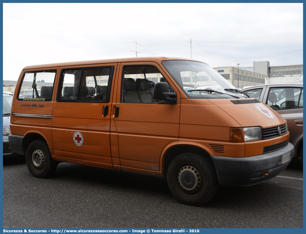 CRI 773AB
Croce Rossa Italiana
Salò (BS)
Volkswagen Transporter T4
Parole chiave: CRI;C.R.I.;Croce;Rossa;Italiana;Salò;Volkswagen;Transporter;T4