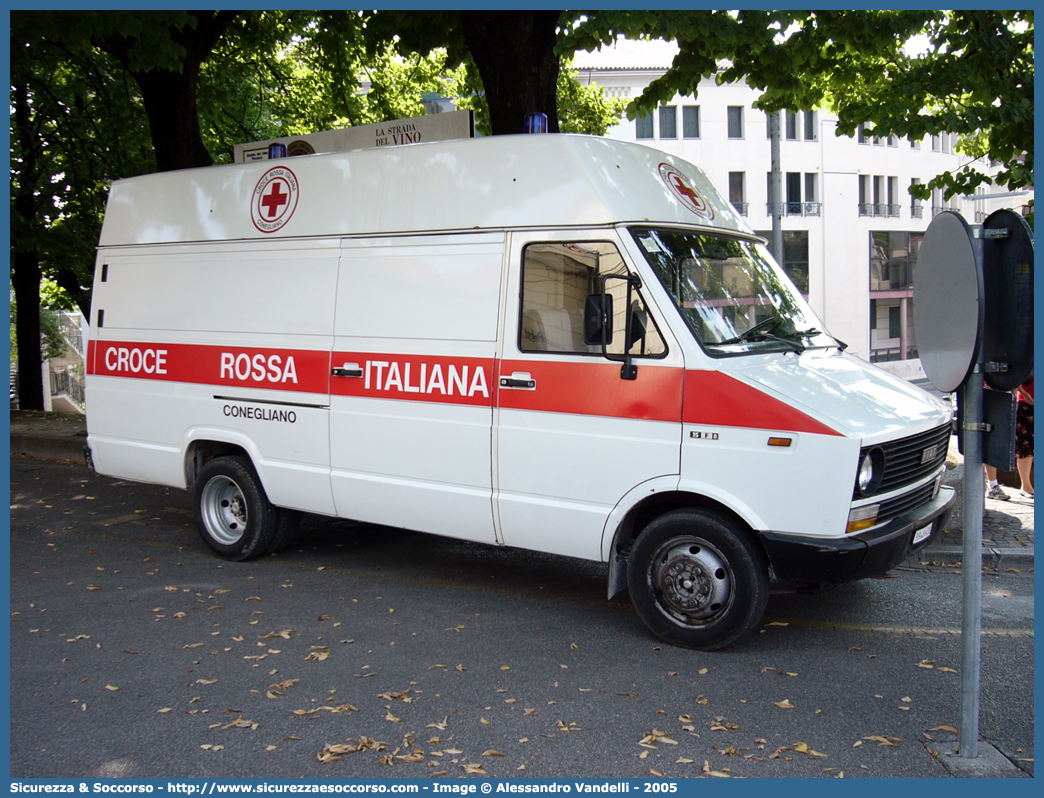 CRI 9940
Croce Rossa Italiana
Conegliano (TV)
Iveco Daily 35-10 I serie
Parole chiave: CRI;C.R.I.;Croce;Rossa;Italiana;Bolzano;Iveco;Daily;35F8