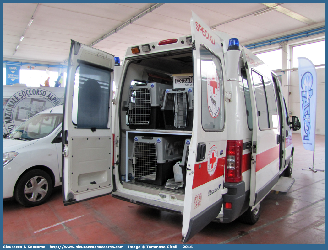 CRI A023B
Croce Rossa Italiana
Reggio Emilia
Fiat Ducato II serie restyling
Unità Cinofila
Parole chiave: CRI;C.R.I.;Croce;Rossa;Italiana;Reggio;Emilia;Fiat;Ducato;Unità;Cinofila;Cinofile;Cinofili