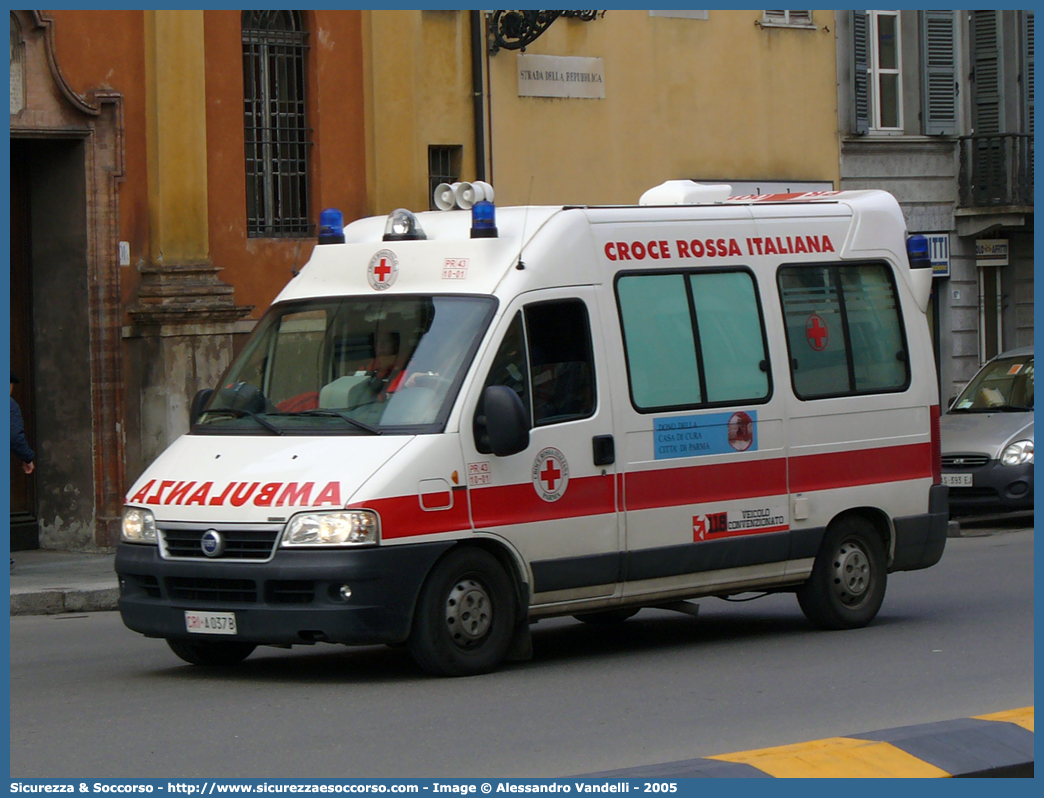 CRI A037B
Croce Rossa Italiana
Parma
Fiat Ducato II serie restyling
Allestitore Bollanti S.r.l.
Parole chiave: CRI;C.R.I.;Croce;Rossa;Italiana;Fiat;Ducato;Parma;Bollanti