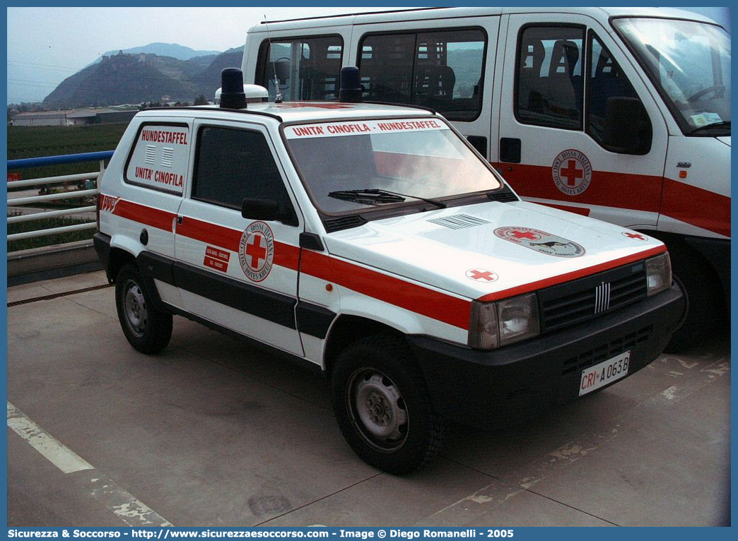 CRI A063B
Croce Rossa Italiana
Alto Adige - Südtirol
Fiat Panda 4x4 II serie
Unità Cinofila - Hundestaffel
Parole chiave: CRI;C.R.I.;Croce Rossa Italiana;Cinofili;Unità;Cinofila;Cinofile;Soccorsi;Speciali;Fiat;Panda;4x4