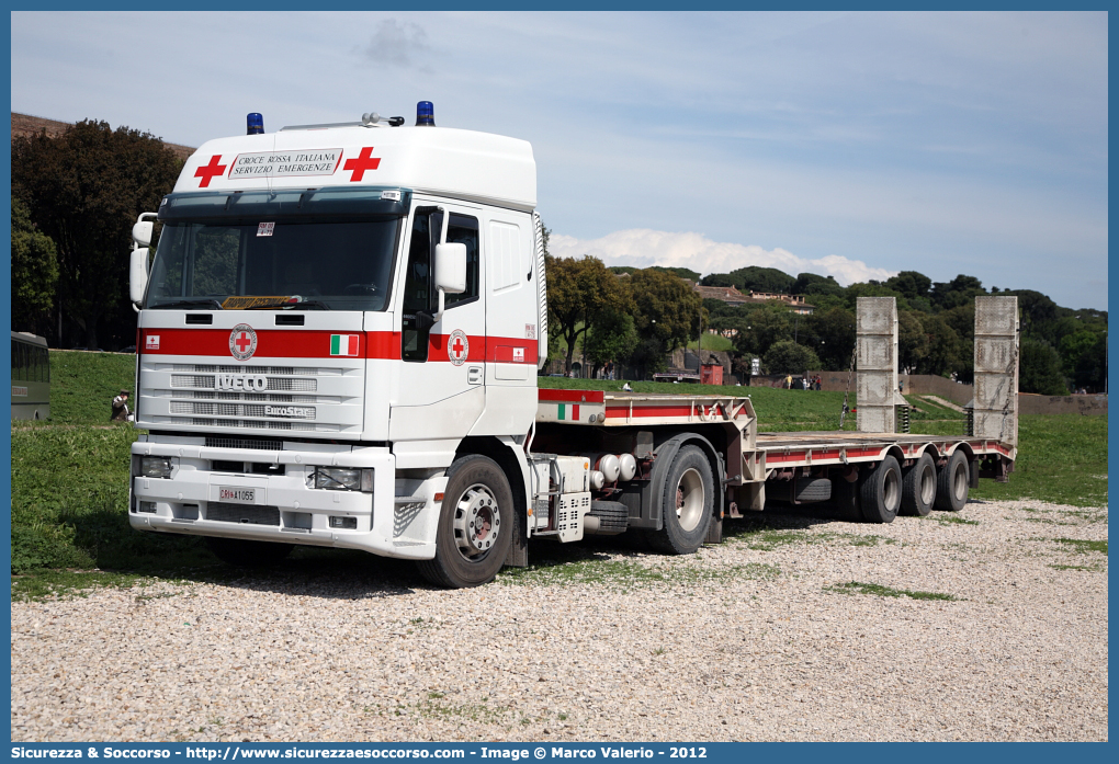 CRI A1055
Croce Rossa Italiana
Servizio Emergenze
Iveco EuroStar 440E42
Parole chiave: CRI;C.R.I.;Croce;Rossa;Italiana;Servizio;Emergenze;Iveco;EuroStar;440E42