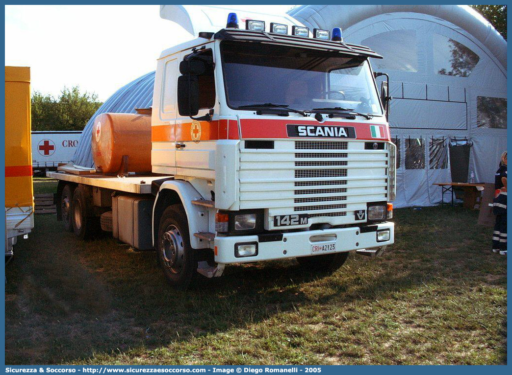 CRI A2123
Croce Rossa Italiana
Servizio Emergenze
Scania 142M
Parole chiave: CRI;C.R.I.;Croce;Rossa;Italiana;Servizio;Emergenze;Scania;142M