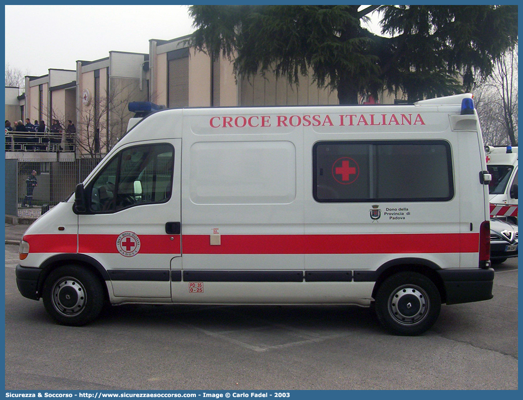 CRI A293A
Croce Rossa Italiana
Padova
Renault Master II serie
Parole chiave: CRI;C.R.I.;Croce;Rossa;Italiana;Renault;Master;Padova