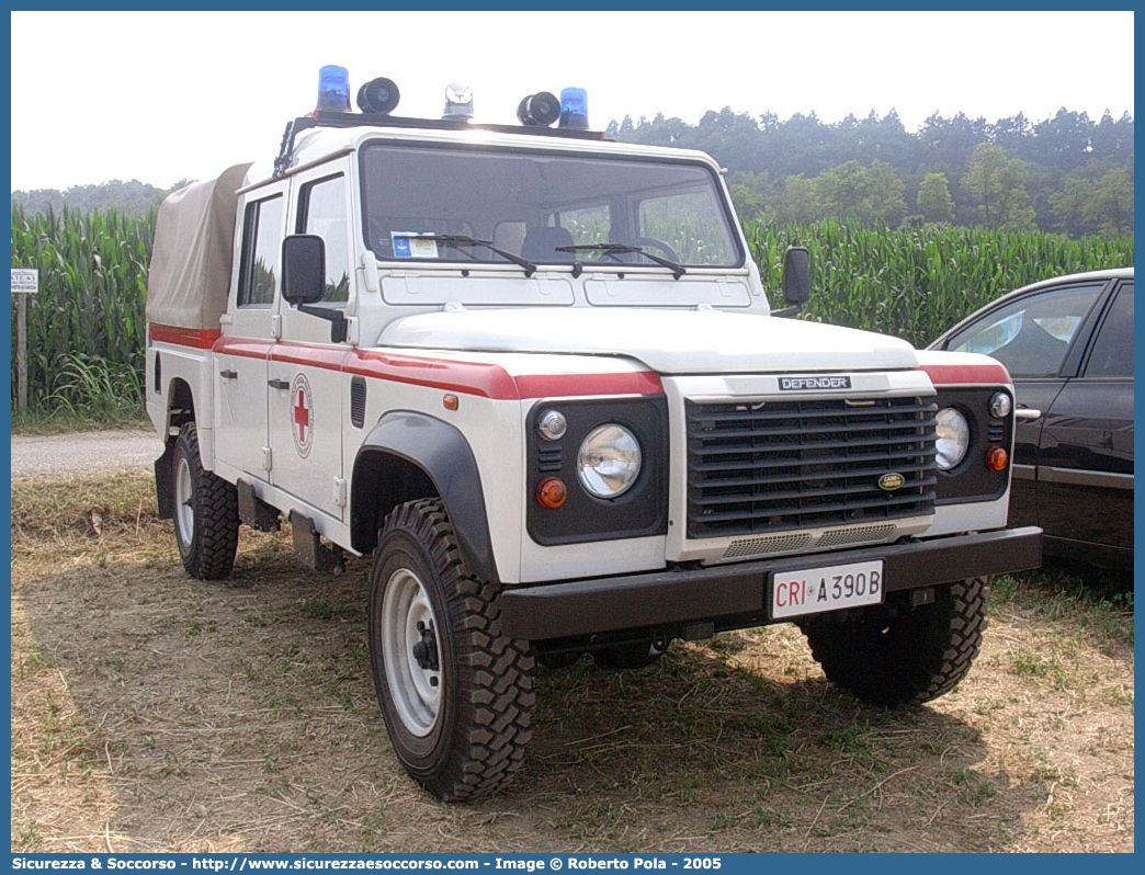 CRI A390B
Croce Rossa Italiana
Land Rover Defender 130
Parole chiave: CRI;C.R.I.;Croce;Rossa;Italiana;Land;Rover;Defender;130