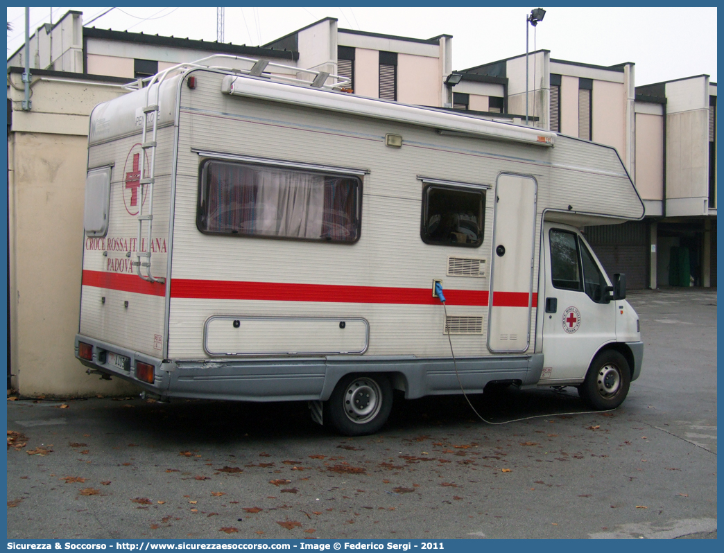 CRI A403C
Croce Rossa Italiana
Padova
Fiat Ducato II serie
Parole chiave: CRI;C.R.I.;Croce Rossa Italiana;Padova;Fiat;Ducato