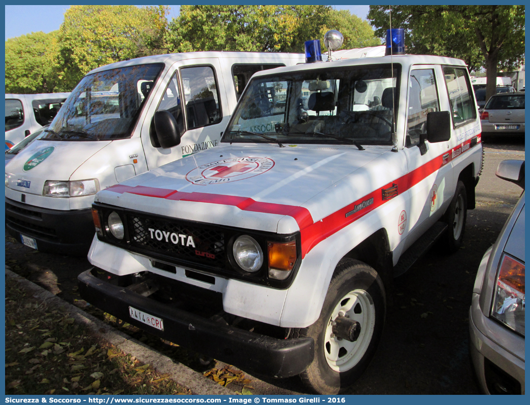 CRI A414
Croce Rossa Italiana
Bergamo
Toyota Land Cruiser III serie II restyling
Parole chiave: CRI;C.R.I.;Croce;Rossa;Italiana;Bergamo;Toyota;Land;Cruiser