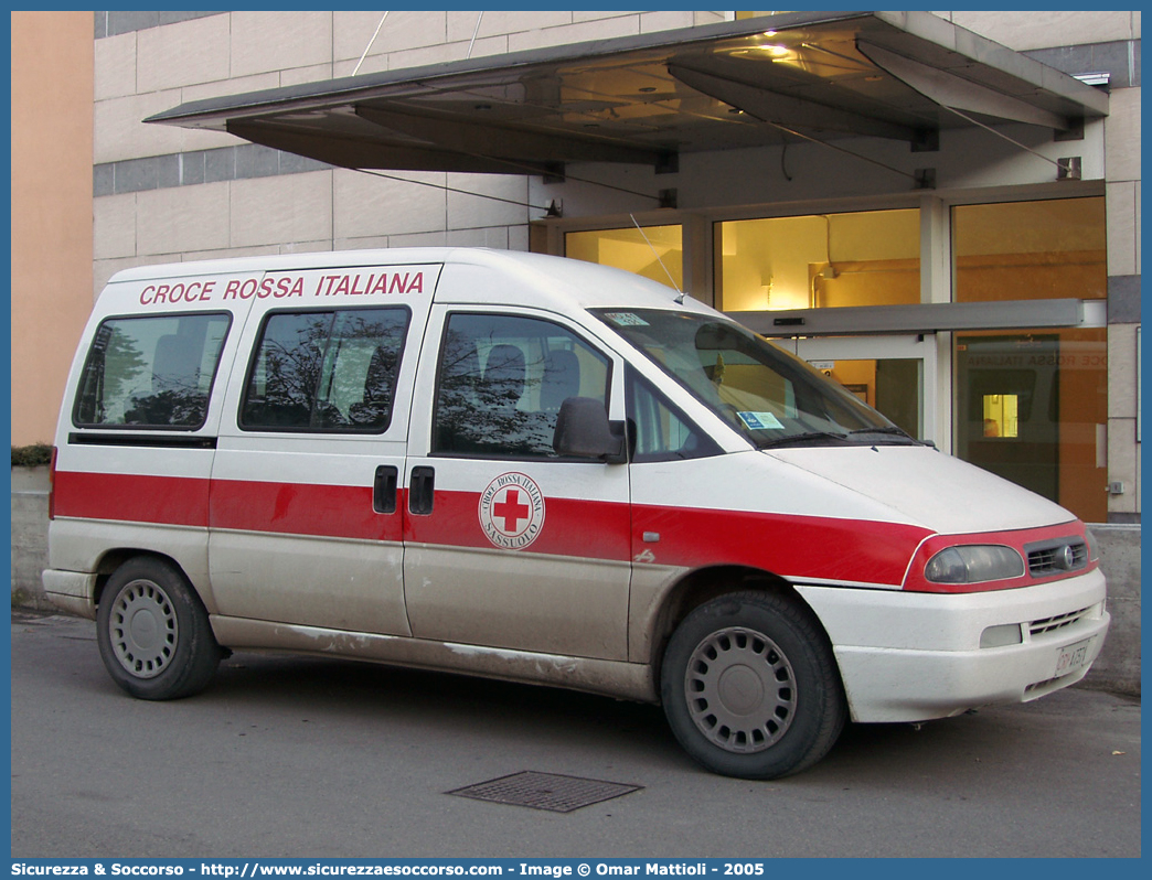 CRI A737A
Croce Rossa Italiana
Sassuolo (MO)
Fiat Scudo II serie
Allestitore Aricar S.p.A.
Parole chiave: CRI;C.R.I.;Croce;Rossa;Italiana;Fiat;Scudo;Sassuolo;Aricar