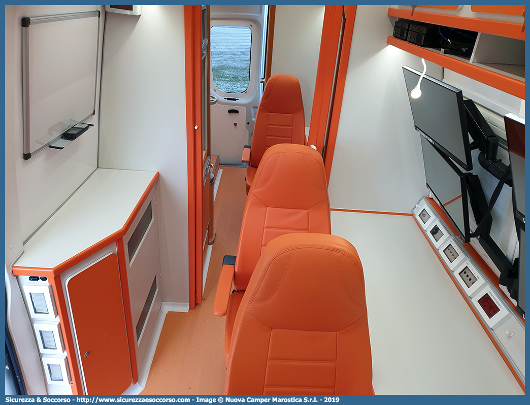 -
Croce Rossa Italiana
Milano
Iveco Daily 35-140 VI serie
Allestimento Nuova Camper Marostica S.r.l.
Parole chiave: CRI;C.R.I.;Croce;Rossa;Italiana;Milano;Iveco;Daily;35-140;Nuova;Camper;Marostica