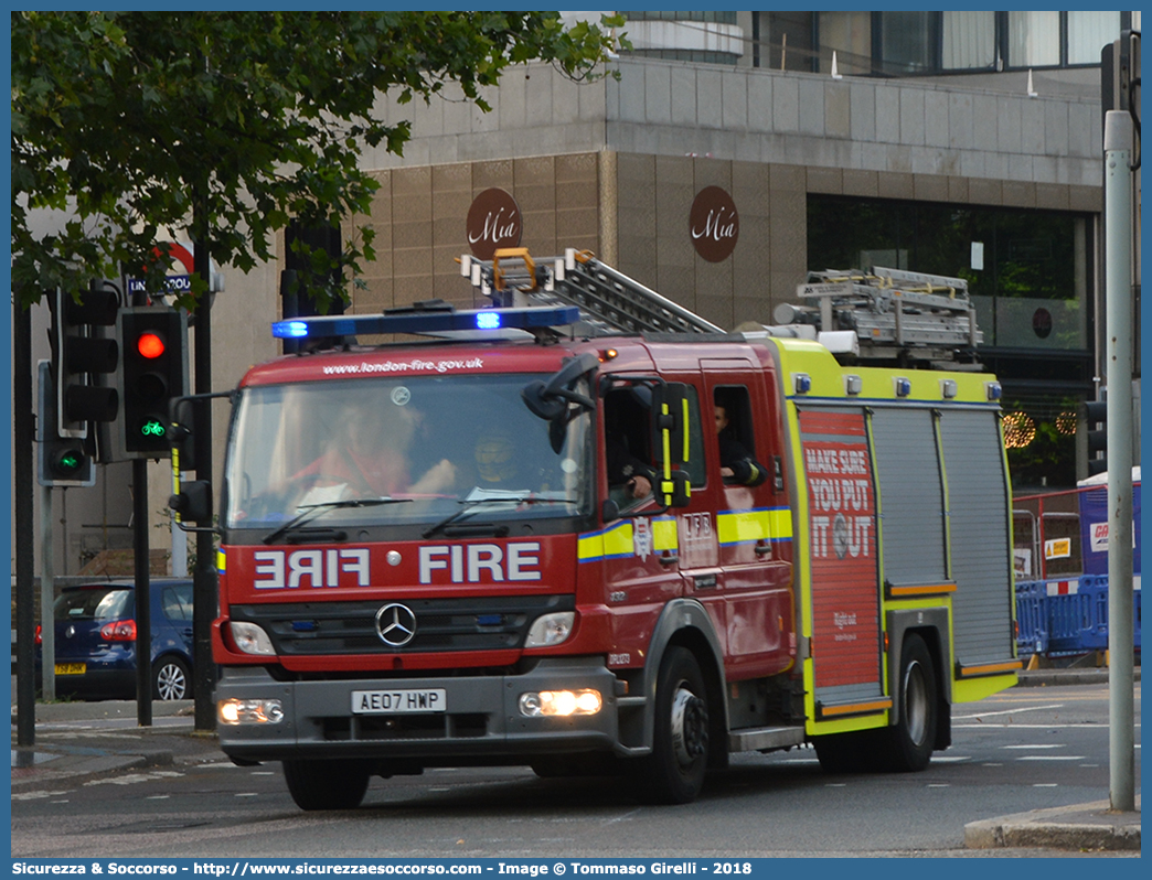 DPL1273
United Kingdom of Great Britain and Northern Ireland
London Fire Brigade
Dual Purpose Ladder
Mercedes Benz Atego 1325 II generation facelift
Parole chiave: United;Kingdom;Great;Britain;Northern;Ireland;London;Fire;Brigade;Mercedes;Benz;Atego;1325;DPL;Dual;Purpose;Ladder