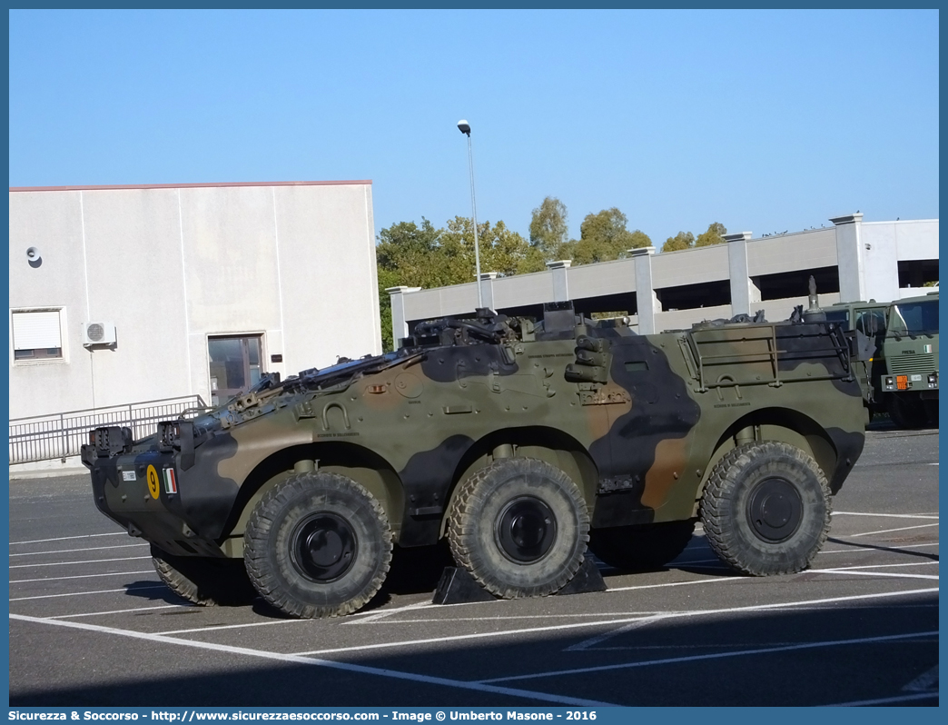 EI 119881
Esercito Italiano
Mezzi da Combattimento
Iveco Oto-Melara VBL Puma 6x6
Parole chiave: EI;E.I.;Esercito;Italiano;Mezzi;da;Combattimento;Iveco;Oto-Melara;VBL;Puma;6x6