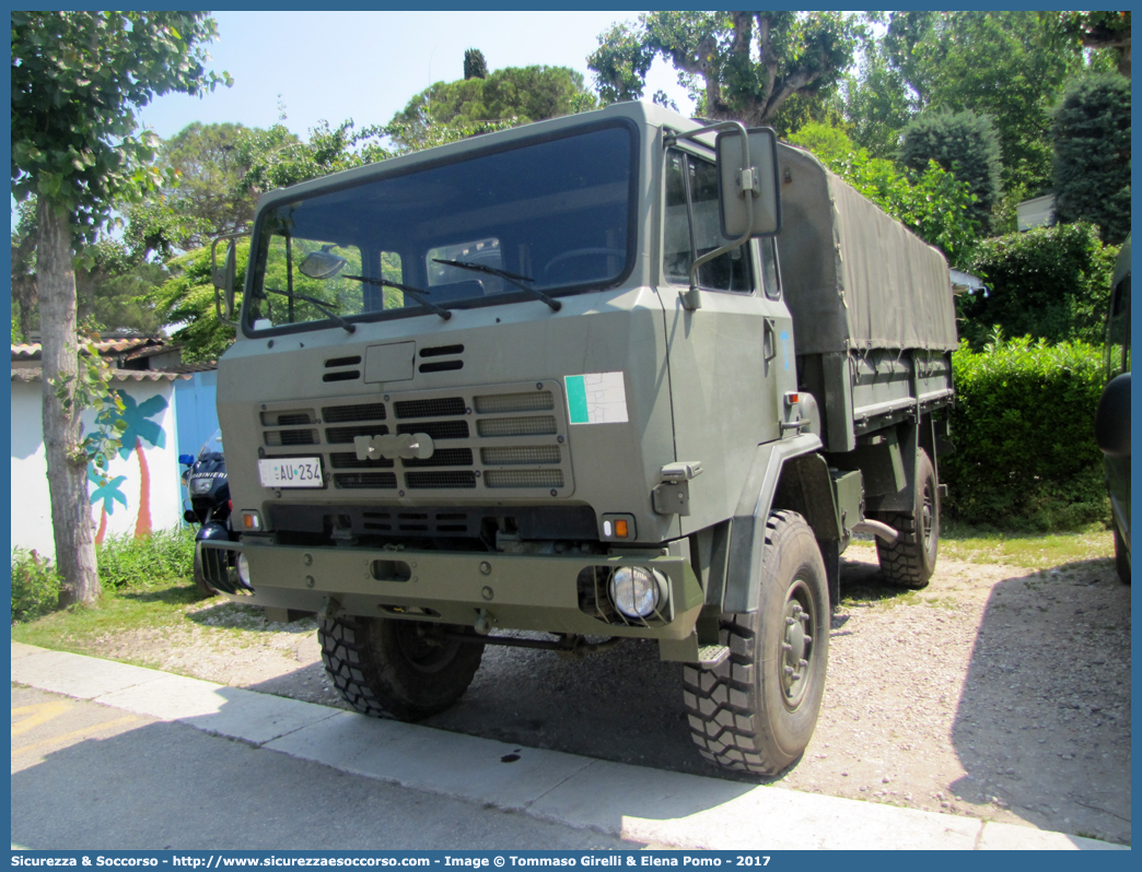 EI AU234
Esercito Italiano
Iveco ACM 80
Parole chiave: EI;E.I.;Esercito;Italiano;Mezzi;da;Cantiere;Trasporto;Materiali;Supporto;Logistico;Iveco;ACM;80