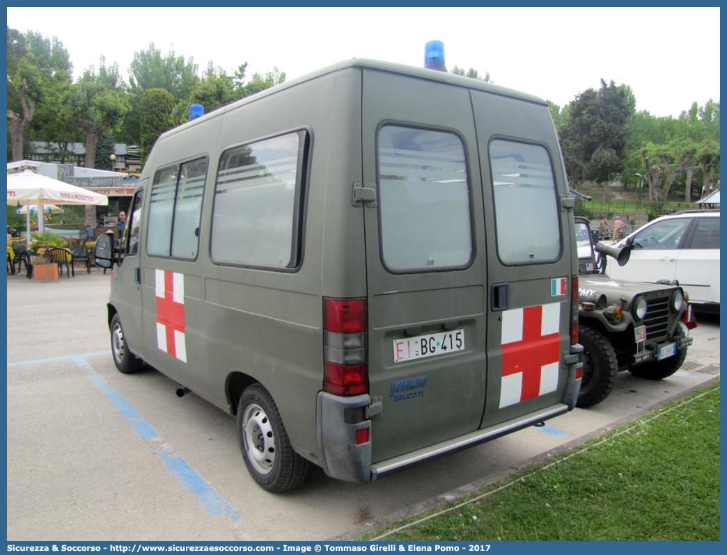 EI BG415
Esercito Italiano
Sanità Militare
Fiat Ducato II serie
Allestitore Bollanti S.r.l.
Parole chiave: EI;E.I.;Esercito;Italiano;Sanità;Militare;Fiat;Ducato;Ambulanza;Bollanti