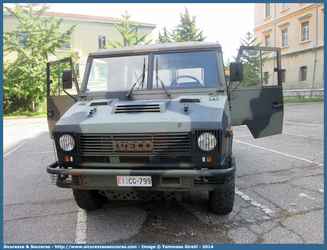 EI CG799
Esercito Italiano
Iveco VM90T
Parole chiave: EI;E.I.;Esercito;Italiano;Iveco;VM;90;T;VM90