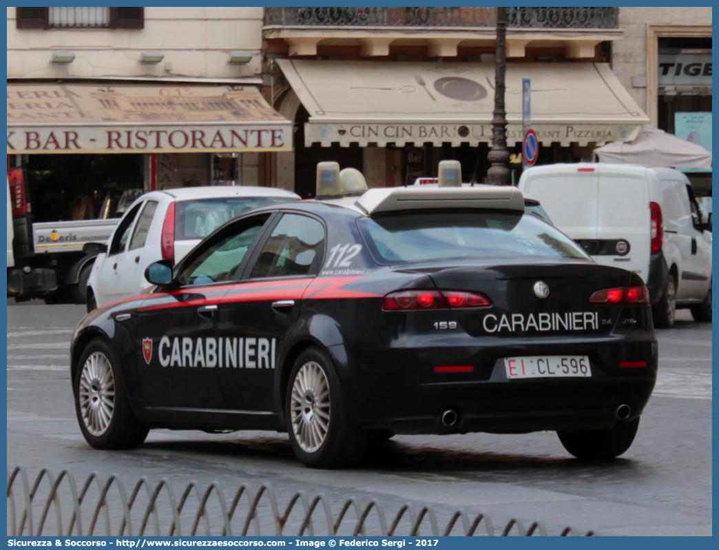 EI CL596
Arma dei Carabinieri
Reparto Carabinieri presso l'Esercito Italiano
Alfa Romeo 159
Parole chiave: CC;C.C.;EI;Esercito;Italiano;Arma;dei;Carabinieri;Reparto;Alfa;Romeo;159