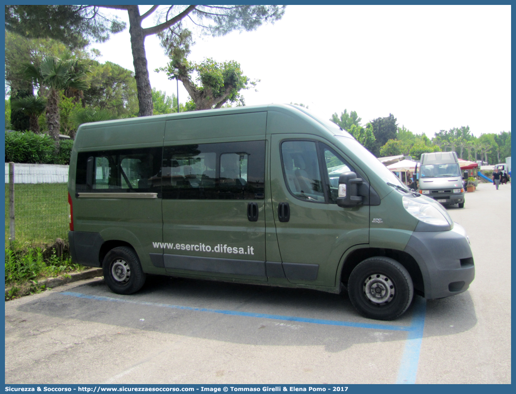 EI CV854
Esercito Italiano
Fiat Ducato III serie
Parole chiave: EI;E.I.;Esercito;Italiano;Fiat;Ducato;X250