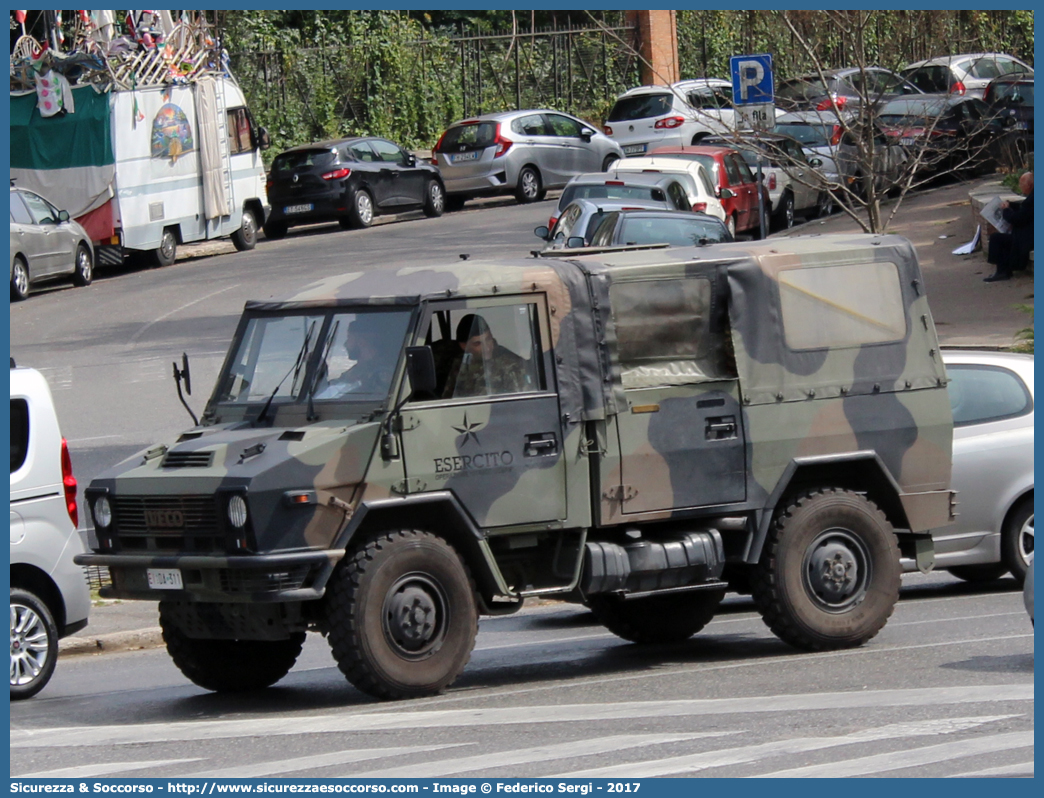 EI DA311
Esercito Italiano
Iveco VM90T
Parole chiave: EI;E.I.;Esercito;Italiano;Fuoristrada;operazione;strade;sicure;Iveco;VM90T