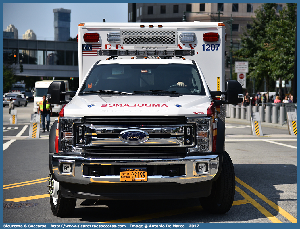 1207 - FA17009
United States of America
New York Fire Department
Ford F550
Conversion by Wheeled Coach
Parole chiave: United;States;of;America;USA;U.S.A.;NYFD;N.Y.F.D.;New;York;Fire;Department;EMS;E.M.S.;Emergency;Medical;Service;Ford;F550;Ambulance;Wheeled;Coach