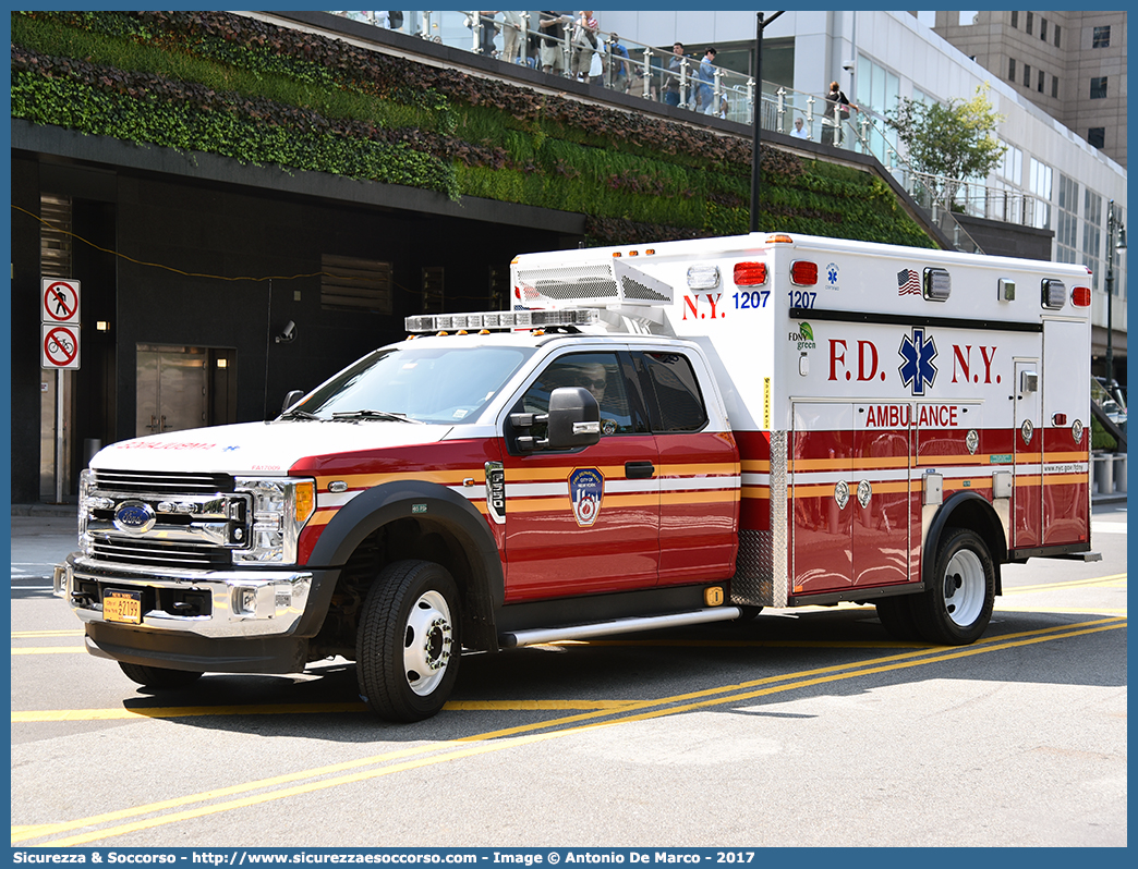 1207 - FA17009
United States of America
New York Fire Department
Ford F550
Conversion by Wheeled Coach
Parole chiave: United;States;of;America;USA;U.S.A.;NYFD;N.Y.F.D.;New;York;Fire;Department;EMS;E.M.S.;Emergency;Medical;Service;Ford;F550;Ambulance;Wheeled;Coach