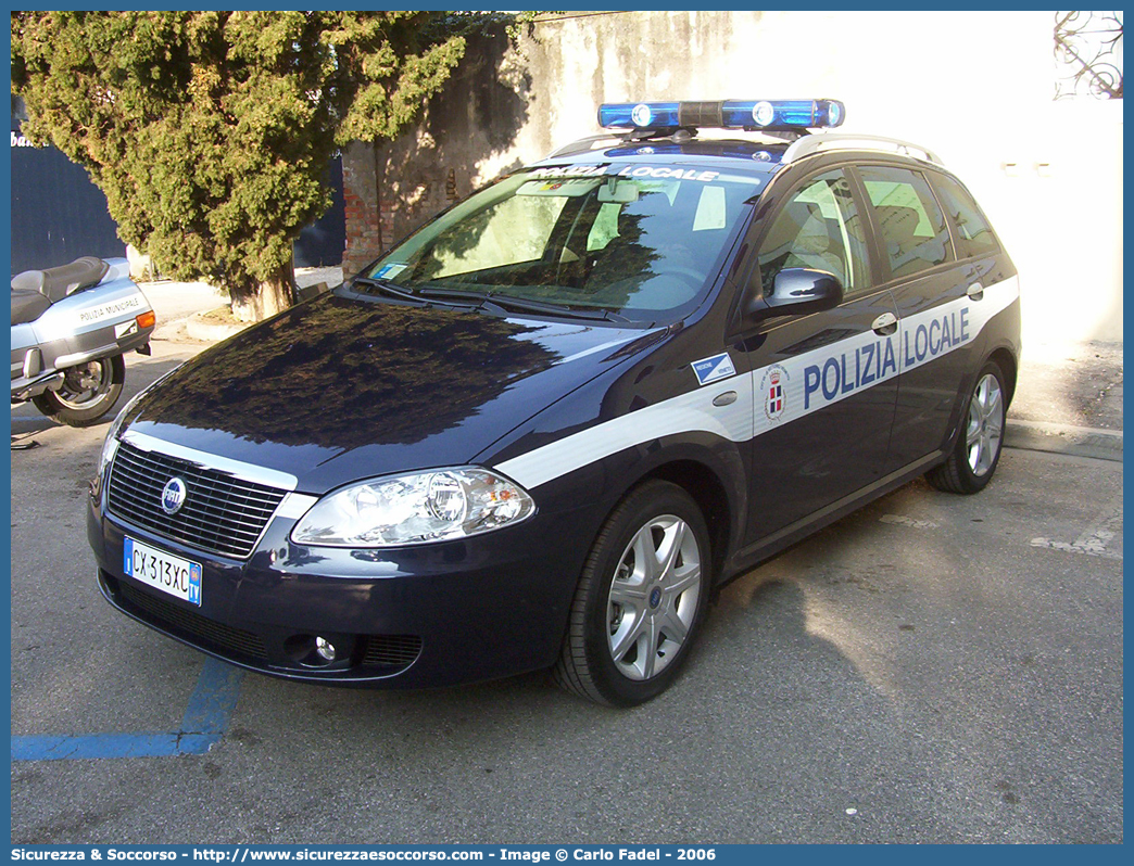 -
Polizia Municipale
Comune di Vittorio Veneto
Fiat Nuova Croma I serie
Parole chiave: PL;P.L.;PM;P.M.;Polizia;Locale;Municipale;Vittorio;Veneto;Fiat;Nuova;Croma