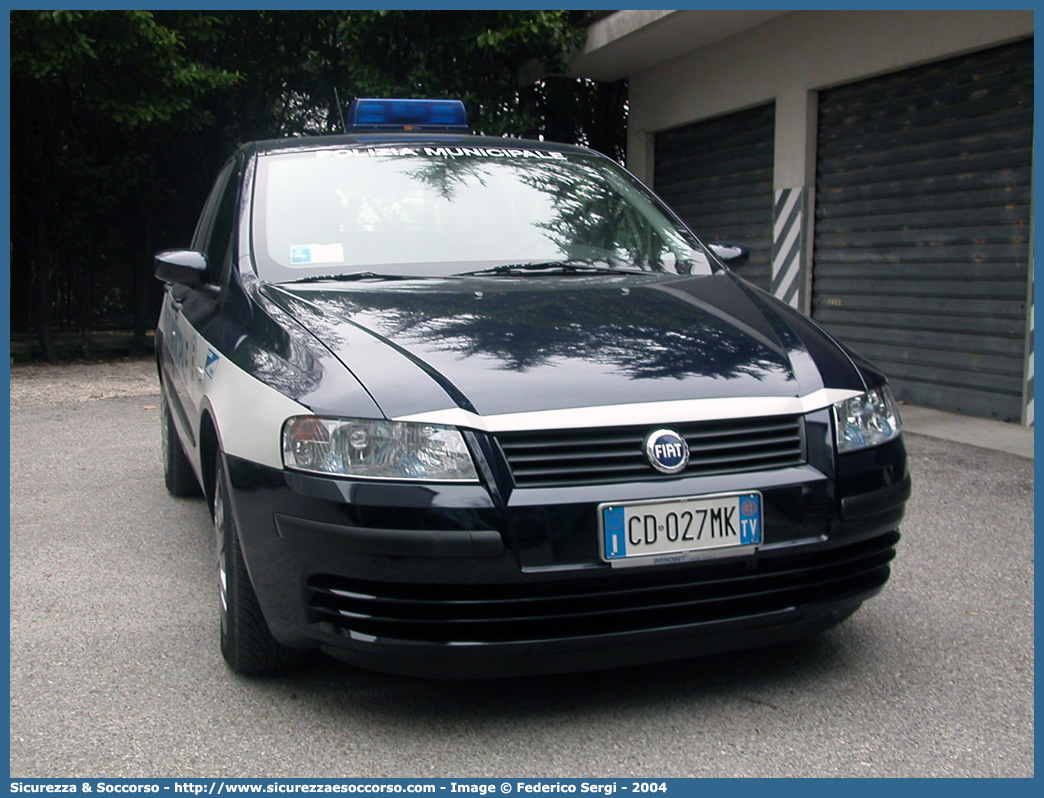 -
Polizia Municipale
Comune di Conegliano
Fiat Stilo I serie
Parole chiave: PL;P.L.;PM;P.M.;Polizia;Locale;Municipale;Conegliano;Fiat;Punto