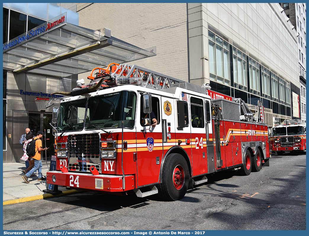 24 - FL14006
United States of America
New York Fire Department
Ferrara Ultra
Parole chiave: United;States;of;America;USA;U.S.A.;NYFD;N.Y.F.D.;New;York;Fire;Department;Ferrara;Ultra