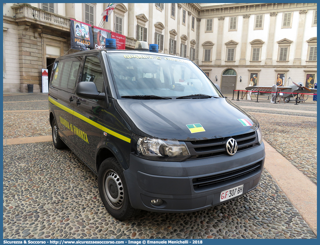 GdiF 307BH
Guardia di Finanza
S.A.G.F.
Volkswagen Transporter T5 restyling
Allestitore Focaccia Group S.r.l.
Parole chiave: GdiF;GDF;Guardia di Finanza;S.A.G.F.;SAGF;Soccorso Alpino;Volkswagen;Transporter;T5;T 5;Caravelle;4 Motion;4 Motion