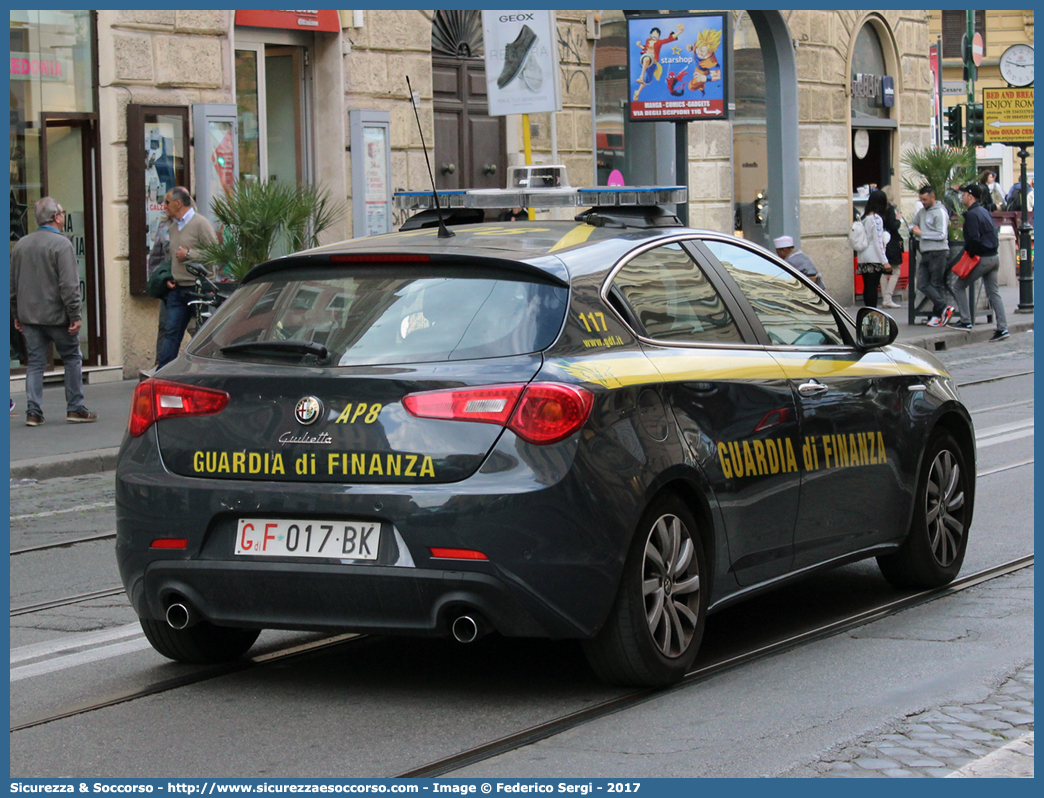 GdiF 017BK
Guardia di Finanza
Alfa Romeo Nuova Giulietta
I serie I restyling
(I fornitura)
Parole chiave: GdiF;GDF;GF;Guardia;Finanza;Alfa;Romeo;Nuova;Giulietta